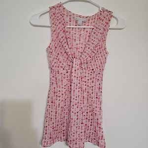CUTE New York & Co. XS Pink and White Heart Top